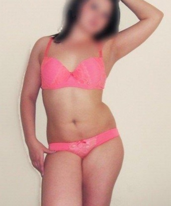 Со мной ты почувствуешь настоящую страсть и наслаждение. Я готова удовлетворить все твои самые сокровенные желания. В моих услугах есть все, что ты можешь пожелать: классический секс, оральные ласки, массаж и многое другое. Возможности безграничны, я открыта для экспериментов и новых ощущений. Мои клиенты всегда остаются довольными и возвращаются ко мне снова и снова. У меня есть фото, чтобы ты мог увидеть, как я выгляжу. 📸 Не упусти возможность провести незабываемое время со мной. Жду встречи в Москве. 🌃 9856, 24 года